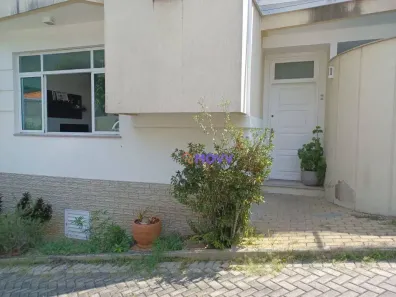 Casa de Condomínio com 3 Quartos à venda, 145m² no São Francisco, Niterói