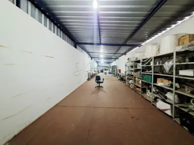 Sala Comercial para alugar, 100m² no Distrito Industrial, Cravinhos