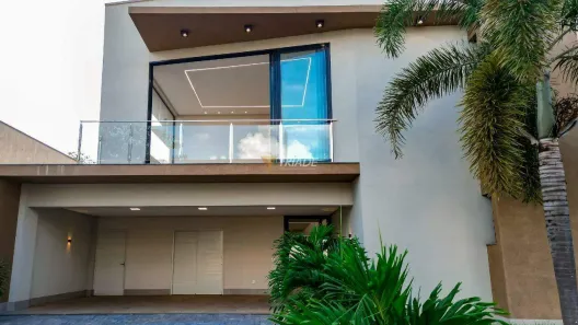 Sobrado com 4 Quartos para alugar, 353m² no Residencial Parque Mendanha, Goiânia