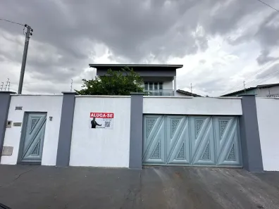 Sobrado com 3 Quartos para alugar, 200m² no Jardim Nova Era, Aparecida de Goiânia