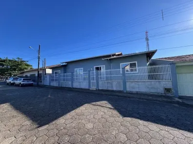 Casa com 4 Quartos à venda, 169m² no Centro, Barra Velha