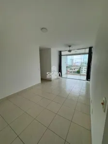Apartamento com 3 Quartos para alugar, 75m² no Glória, Macaé