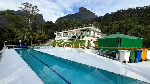 Casa com 5 Quartos à venda, 1300m² no Itanhangá, Rio de Janeiro