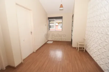 Apartamento com 2 Quartos para alugar, 48m² no São Gonçalo, Pelotas