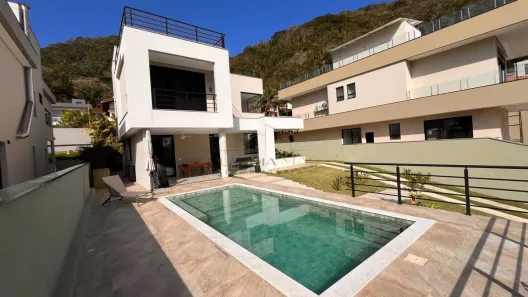 Casa de Condomínio com 4 Quartos à venda, 300m² no Lagoinha, Ubatuba