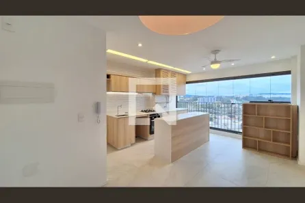 Apartamento com 2 Quartos à venda, 47m² no Vila Anastácio, São Paulo