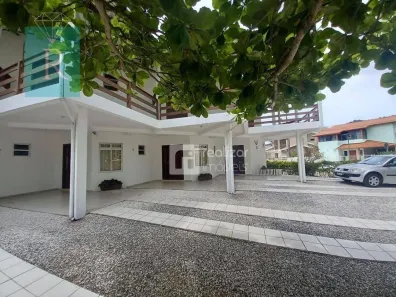 Sobrado com 16 Quartos à venda, 458m² no Daniela, Florianópolis