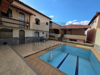 Casa com 7 Quartos à venda, 360m² no Coqueiros, Belo Horizonte