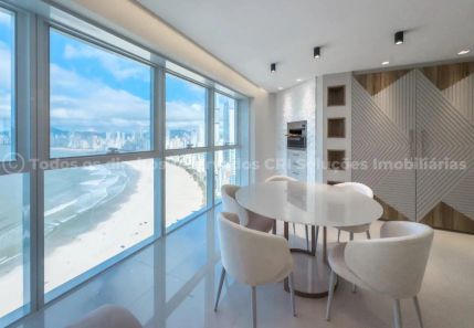 Apartamento com 2 Quartos à venda, 164m² no Pioneiros, Balneário Camboriú
