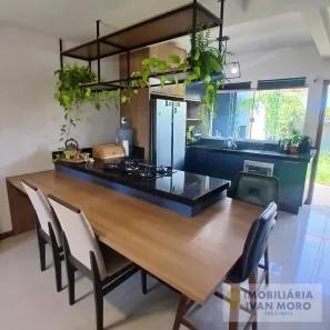 Casa com 3 Quartos à venda, 111m² no São João do Rio Vermelho, Florianópolis