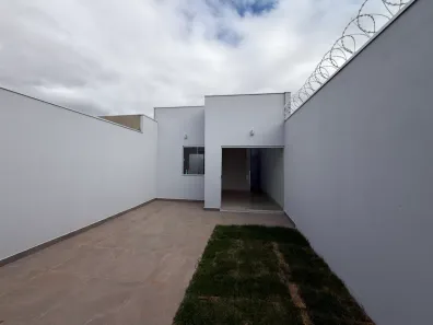 Casa com 2 Quartos à venda, 50m² no Guarujá, Montes Claros