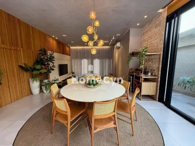 Casa de Condomínio com 3 Quartos à venda, 245m² no Jardins Verona, Goiânia