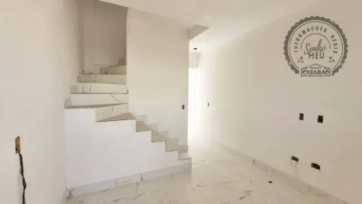 Sobrado com 2 Quartos à venda, 62m² no Maracanã, Praia Grande