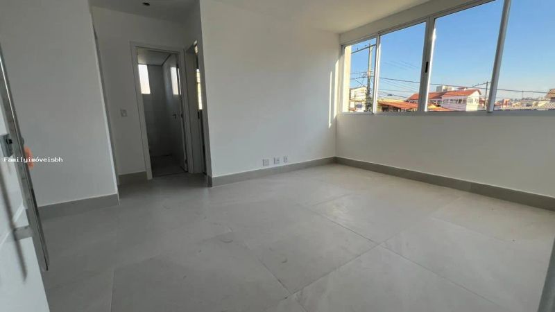 Apartamento com 2 quartos — Ipiranga, Belo Horizonte