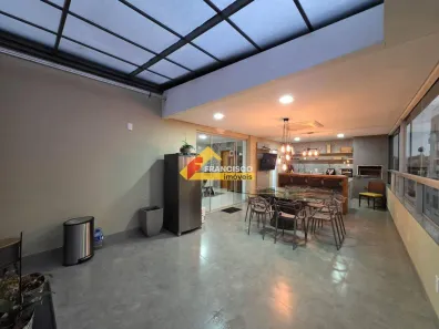 Cobertura com 4 Quartos à venda, 186m² no Centro, Divinópolis