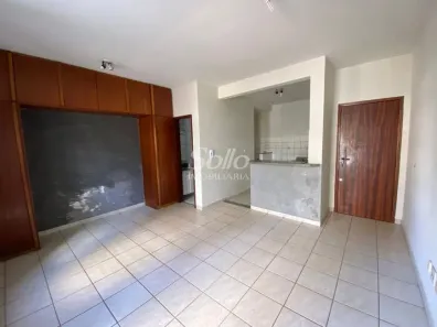 Apartamento com 1 Quarto para alugar, 38m² no Patrimônio, Uberlândia
