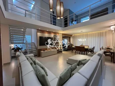 Sobrado com 4 Quartos à venda, 264m² no Cidade Jardim, Caraguatatuba