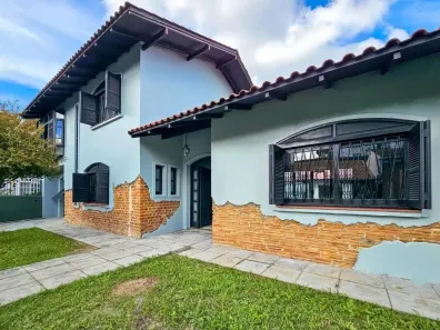 Imóvel Comercial com 4 Quartos para alugar, 218m² no Centro, Gravataí
