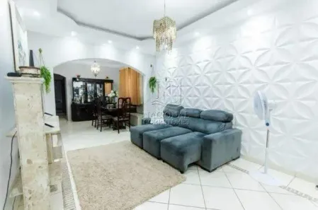 Sobrado com 4 Quartos à venda, 195m² no Parque Erasmo Assunção, Santo André