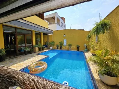 Casa com 4 Quartos à venda, 350m² no Cidade São Francisco, São Paulo