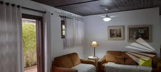 Casa com 6 Quartos à venda, 462m² no Vila São Geraldo, Taubaté