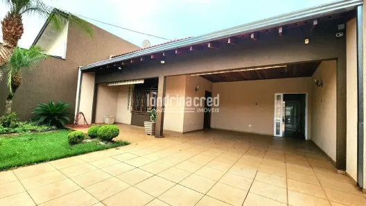 Casa com 3 Quartos à venda, 122m² no Jardim Itália, Londrina