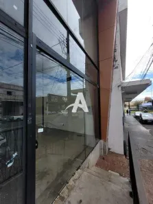 Ponto Comercial para alugar, 31m² no Tubalina, Uberlândia