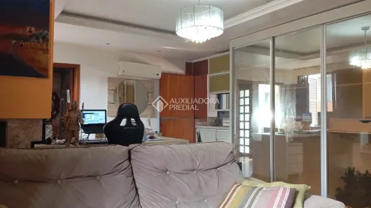 Casa de Condomínio com 3 Quartos à venda, 236m² no Espírito Santo, Porto Alegre