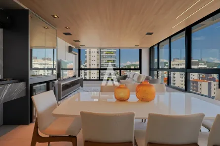 Apartamento com 3 Quartos à venda, 184m² no Santo Antônio, Joinville