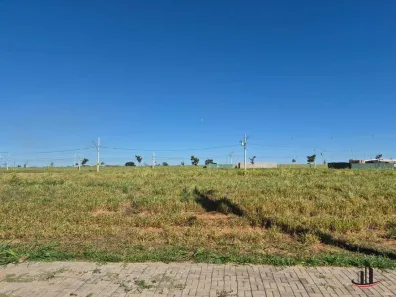 Lote/Terreno à venda, 300m² no Recreio dos Bandeirantes, Uberaba