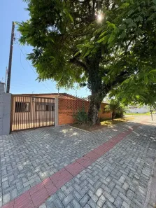 Casa com 4 Quartos à venda, 174m² no Centro, Guaratuba