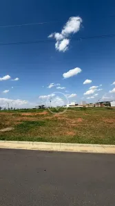 Lote/Terreno à venda, 253m² no Jardins Versailles, Valparaíso de Goiás