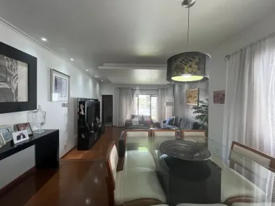 Imóvel Comercial com 3 Quartos à venda, 203m² no Atiradores, Joinville