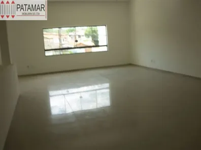Galpão/Depósito/Armazém à venda, 600m² no Jardim Taboão, São Paulo