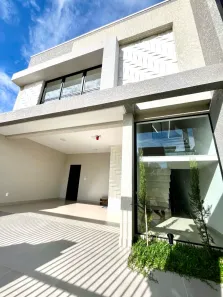 Sobrado com 3 Quartos para alugar, 180m² no Colônia Dona Luíza, Ponta Grossa