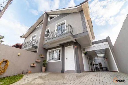 Sobrado com 3 Quartos à venda, 135m² no Boqueirão, Curitiba