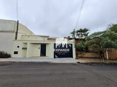 Casa com 3 Quartos à venda, 280m² no Vila Cintra, Botucatu