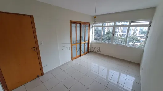 Apartamento com 2 Quartos para alugar, 63m² no Vila Olímpia, São Paulo