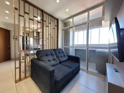 Apartamento com 2 Quartos para alugar, 51m² no Zona 08, Maringá