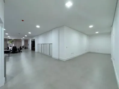 Prédio Comercial para alugar, 14529m² no Centro, Balneário Camboriú