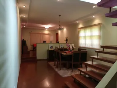 Sobrado com 4 Quartos à venda, 206m² no Vila Guilherme, São Paulo