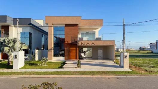 Casa de Condomínio com 4 Quartos à venda, 400m² no Ogiva, Cabo Frio