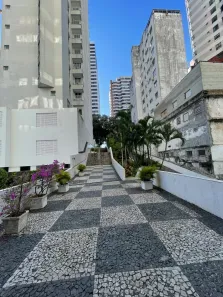 Apartamento com 2 Quartos para alugar, 70m² no Vitória, Salvador