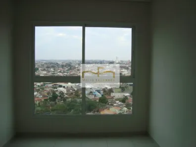 Apartamento com 3 Quartos à venda, 58m² no Champagnat, Londrina