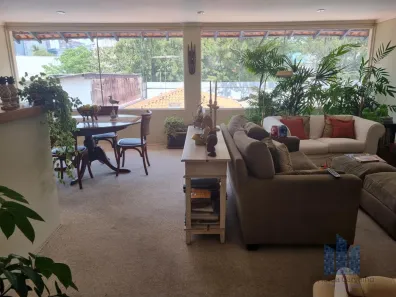 Casa com 3 Quartos à venda, 350m² no Vila Tramontano, São Paulo
