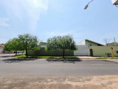 Casa com 3 Quartos à venda, 177m² no Residencial Cambuy, Araraquara