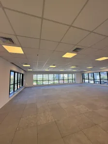 Sala Comercial para alugar, 400m² no Vila Olímpia, São Paulo