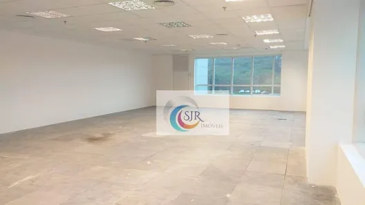 Sala Comercial para alugar, 136m² no Cidade Monções, São Paulo