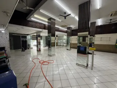 Ponto Comercial para alugar, 188m² no Centro, Santos