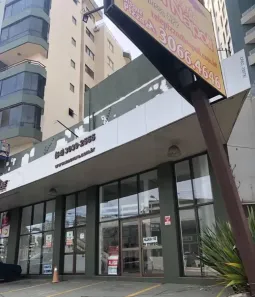 Sala Comercial para alugar, 320m² no São Leopoldo, Caxias do Sul